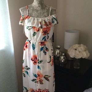 Floral maxi dress